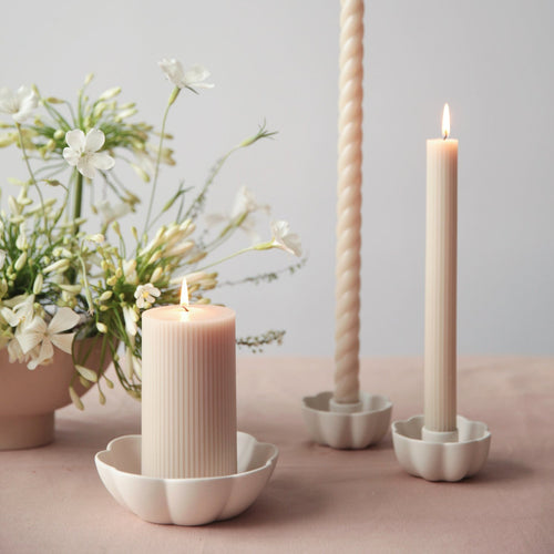 Ribbed pillar candle and fleur dish