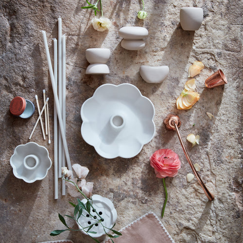 Ceramic Fleur Taper Holder