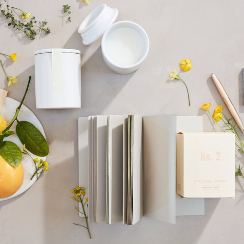 Fragrant Candle Hemp Flower & Citron
