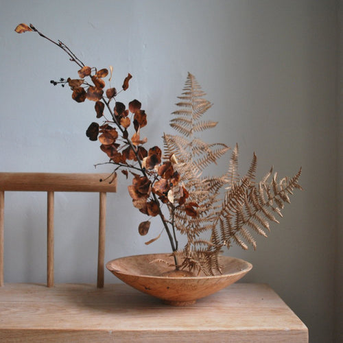 Handmade_Wooden_Ikebana_Vase