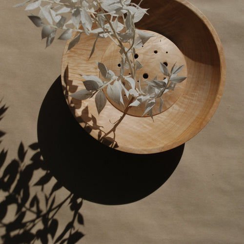 Handmade_Wooden_Ikebana_Vase