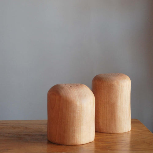 Wooden Salt & Pepper Shaker 